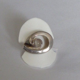 Mondstein Silberring Schnecke 52     