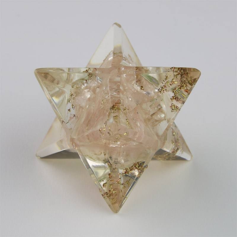 Rosenquarz Orgon Merkaba mit goldenen Splittern 2.4cm