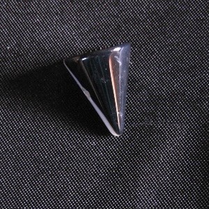 Achat schwarz  Kegel Anhänger