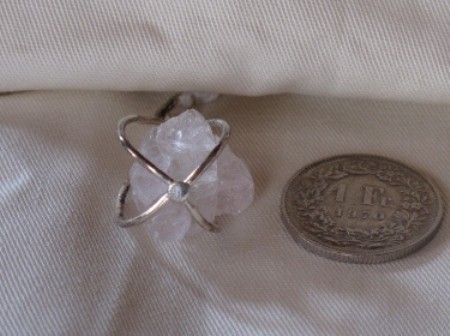 Bergkristall Stüffeli im Chörbli Anhänger