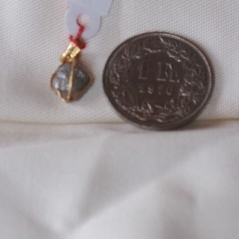 Diamant im Goldchörbli Anhänger