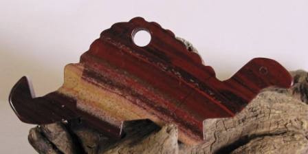 Streifenjaspis Dino Anhänger gross