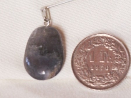 Disthen Anhänger 10