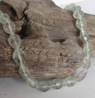 Fluorit grün barock 42cm