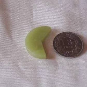 Jade Dreiviertel 3/4 Mond Anhänger 