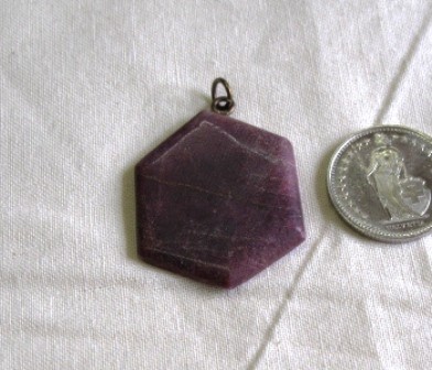 Rubin Anhänger Platte mit Loch