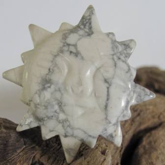 Howlith Sonne klein Anhänger