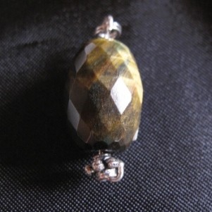 Tigerauge Olive Anhänger