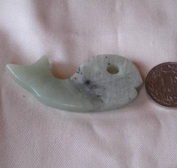 Walfisch Anhänger Jade