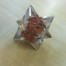 Roter Jaspis Orgon Merkaba mit goldenen Splittern 2.4cm